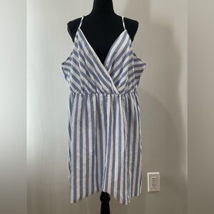 Shein 5XL White/Blue Striped V Neck Adjustable Strap‎ Knee Length Dress
